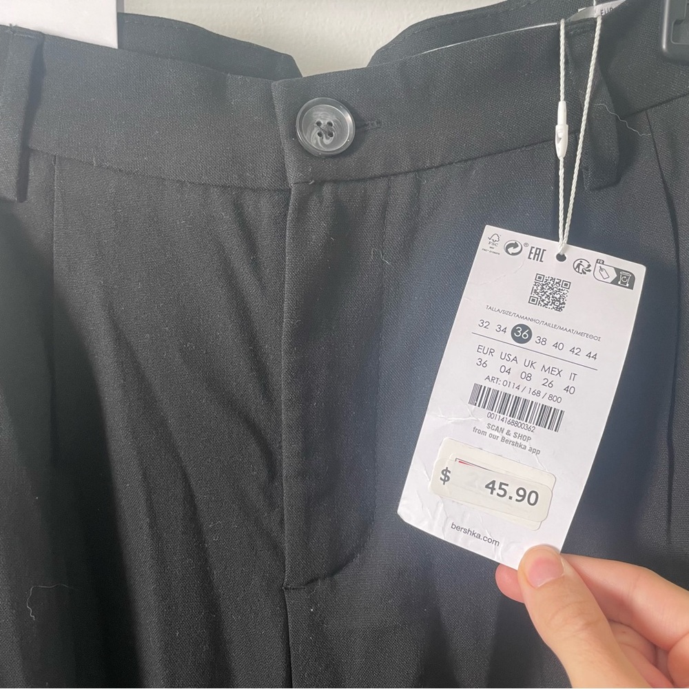 Bershka Classic Black Trousers - Picture 3 of 3